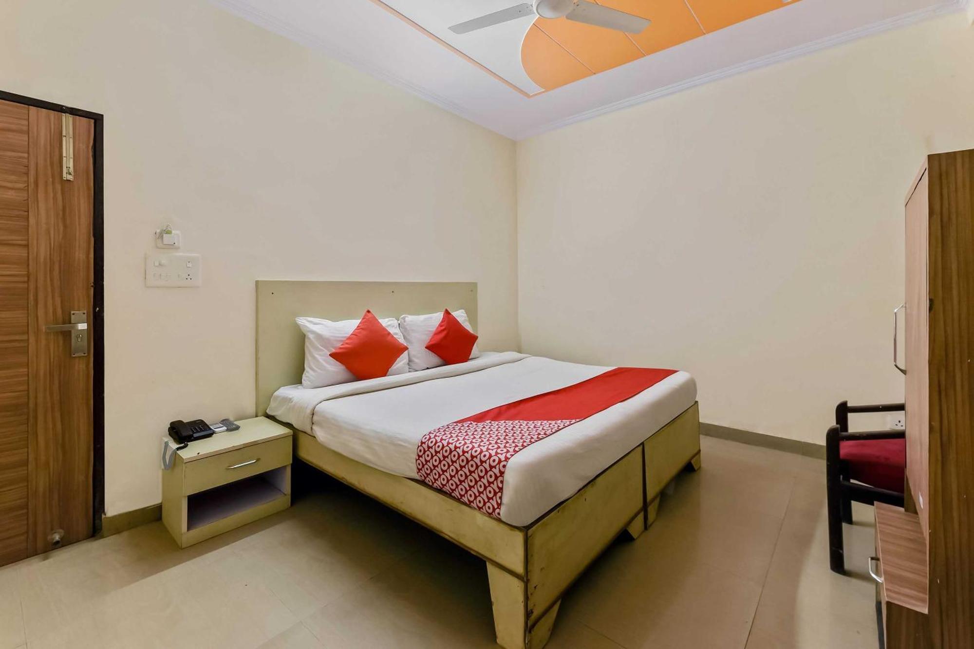 Blossom Suites Bangalore Luaran gambar